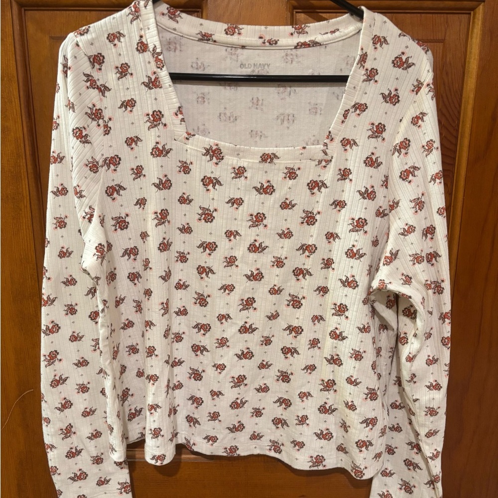 Old Navy White Cream Fitted Long Sleeve Blouse